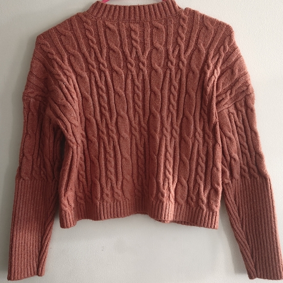 Moon & Madison XS Womens Long Sleeve Cropped Pull Over Cable Knit Orange Sweater - Picture 3 of 4